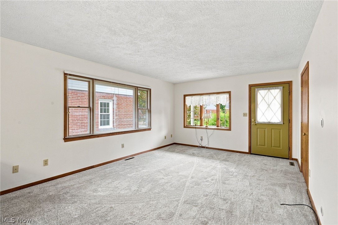 40 Davenport Avenue Akron OH 44312