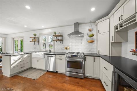 140 Ben Shaw Road Aurora OH 44202