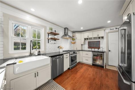 140 Ben Shaw Road Aurora OH 44202
