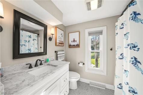 140 Ben Shaw Road Aurora OH 44202