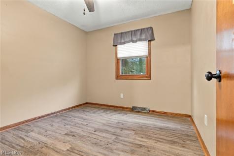 3855 Westlynn Avenue NW Massillon OH 44646
