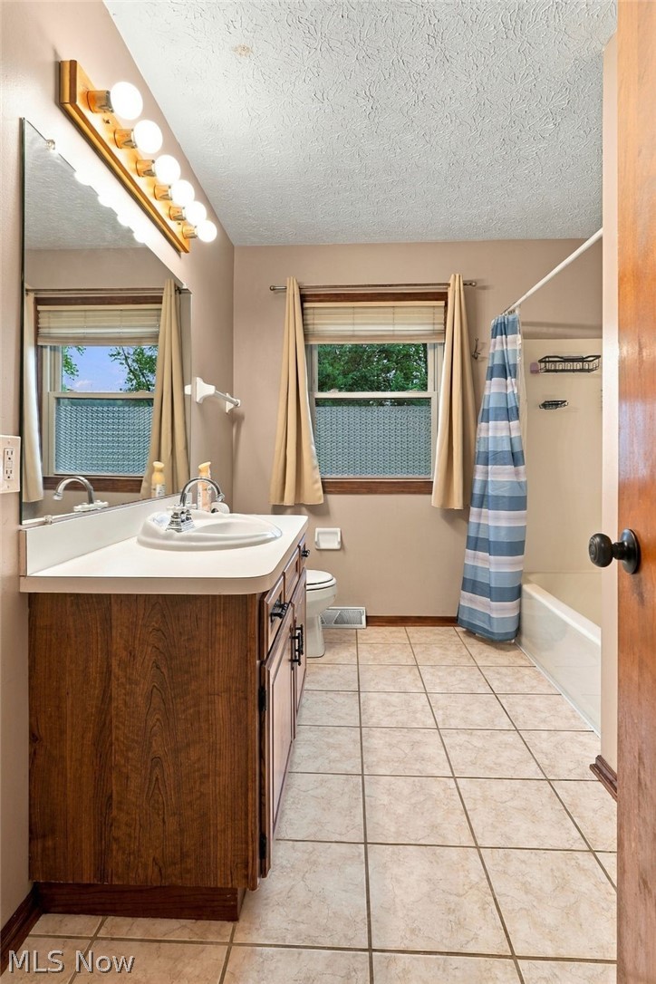 3855 Westlynn Avenue NW Massillon OH 44646