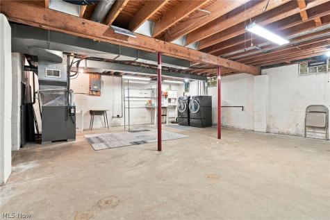 3855 Westlynn Avenue NW Massillon OH 44646