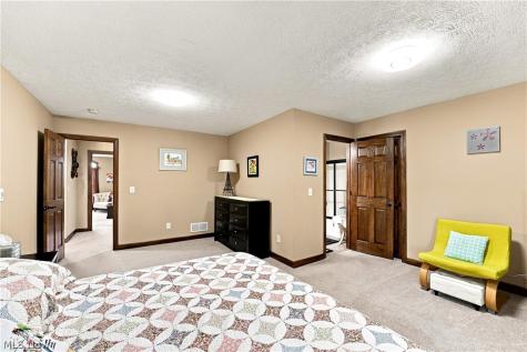 50 Walden Ridge Drive Hinckley OH 44233