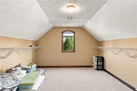 50 Walden Ridge Drive Hinckley OH 44233
