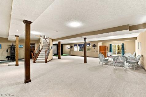 50 Walden Ridge Drive Hinckley OH 44233