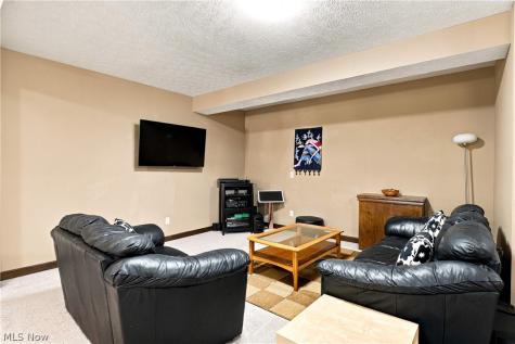 50 Walden Ridge Drive Hinckley OH 44233
