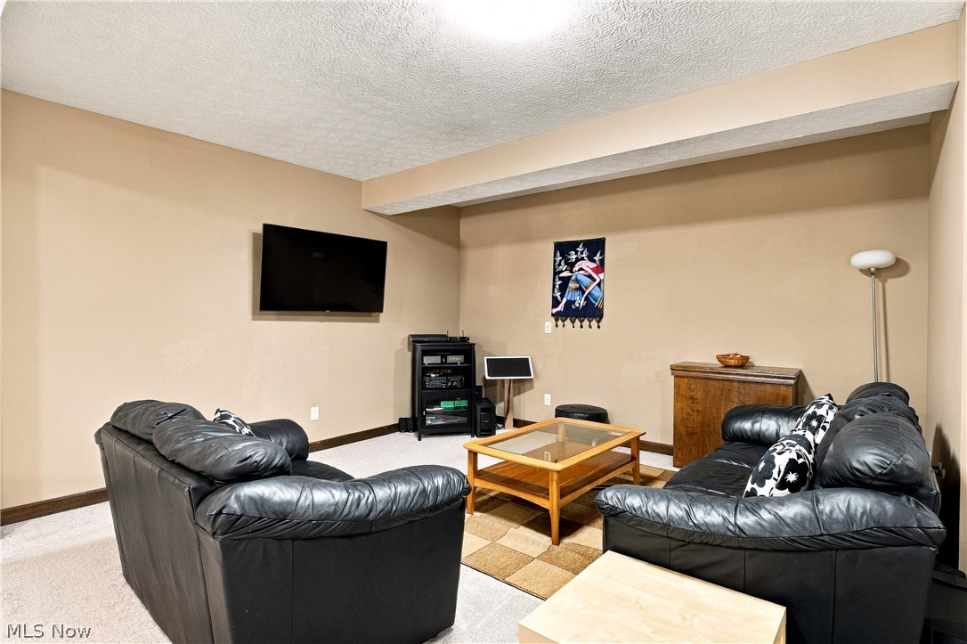 50 Walden Ridge Drive Hinckley OH 44233