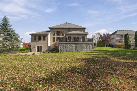 50 Walden Ridge Drive Hinckley OH 44233