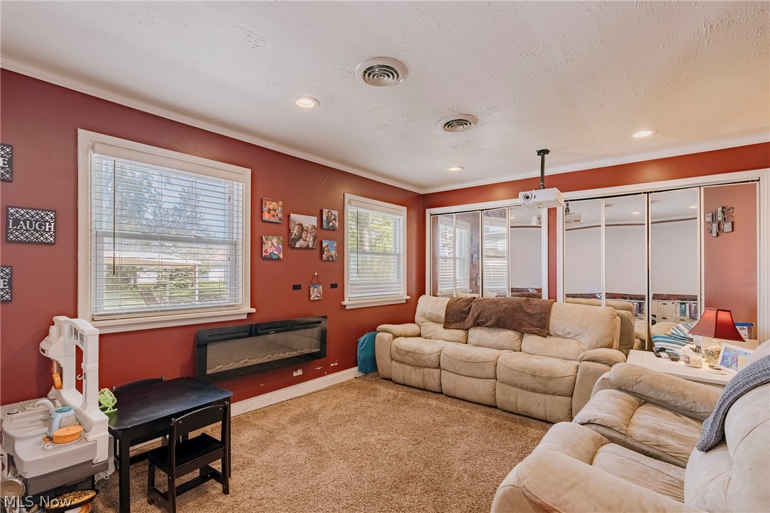 5363 Summit Road Lyndhurst OH 44124