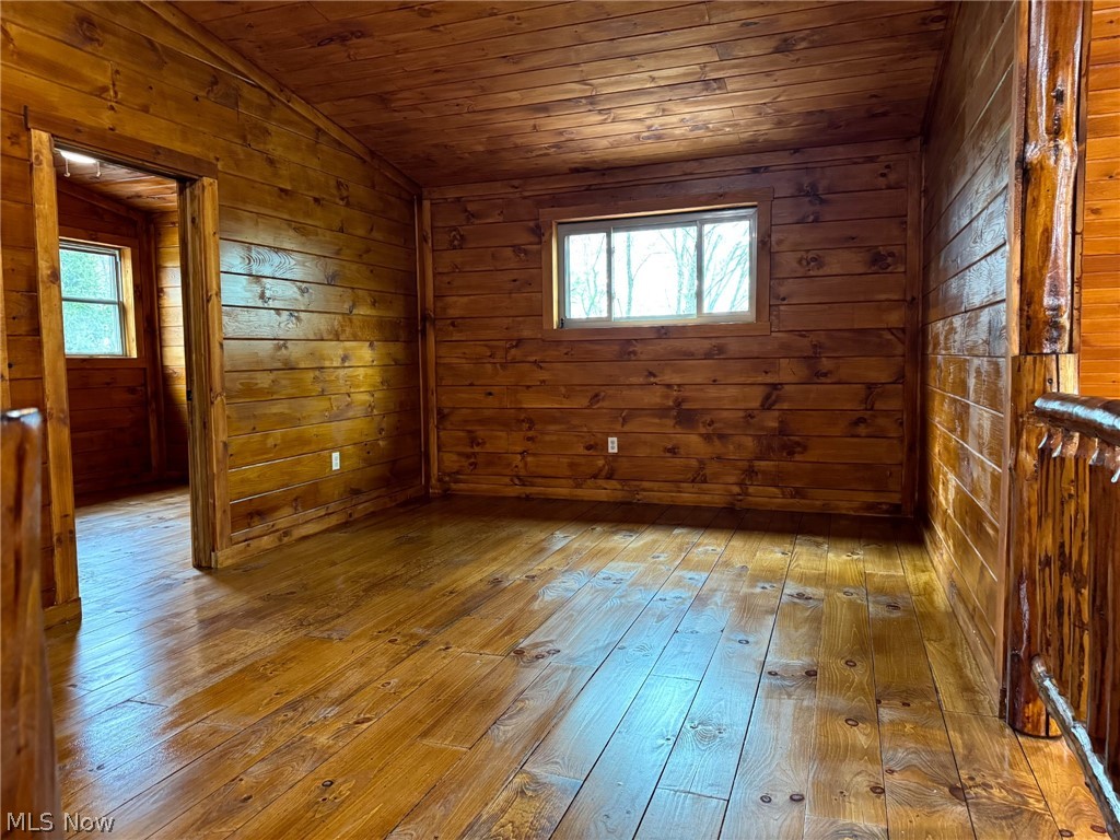 18028 Winterset Lane Lore City OH 43755