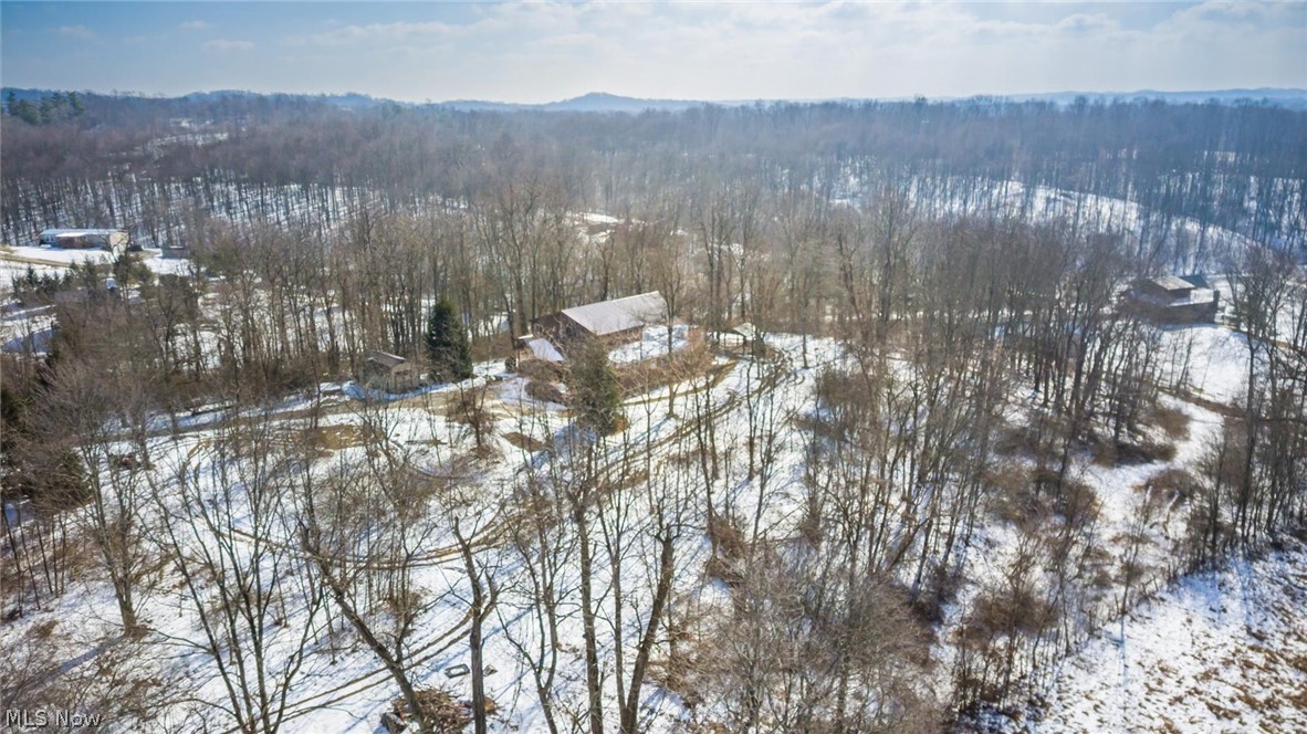 18028 Winterset Lane Lore City OH 43755