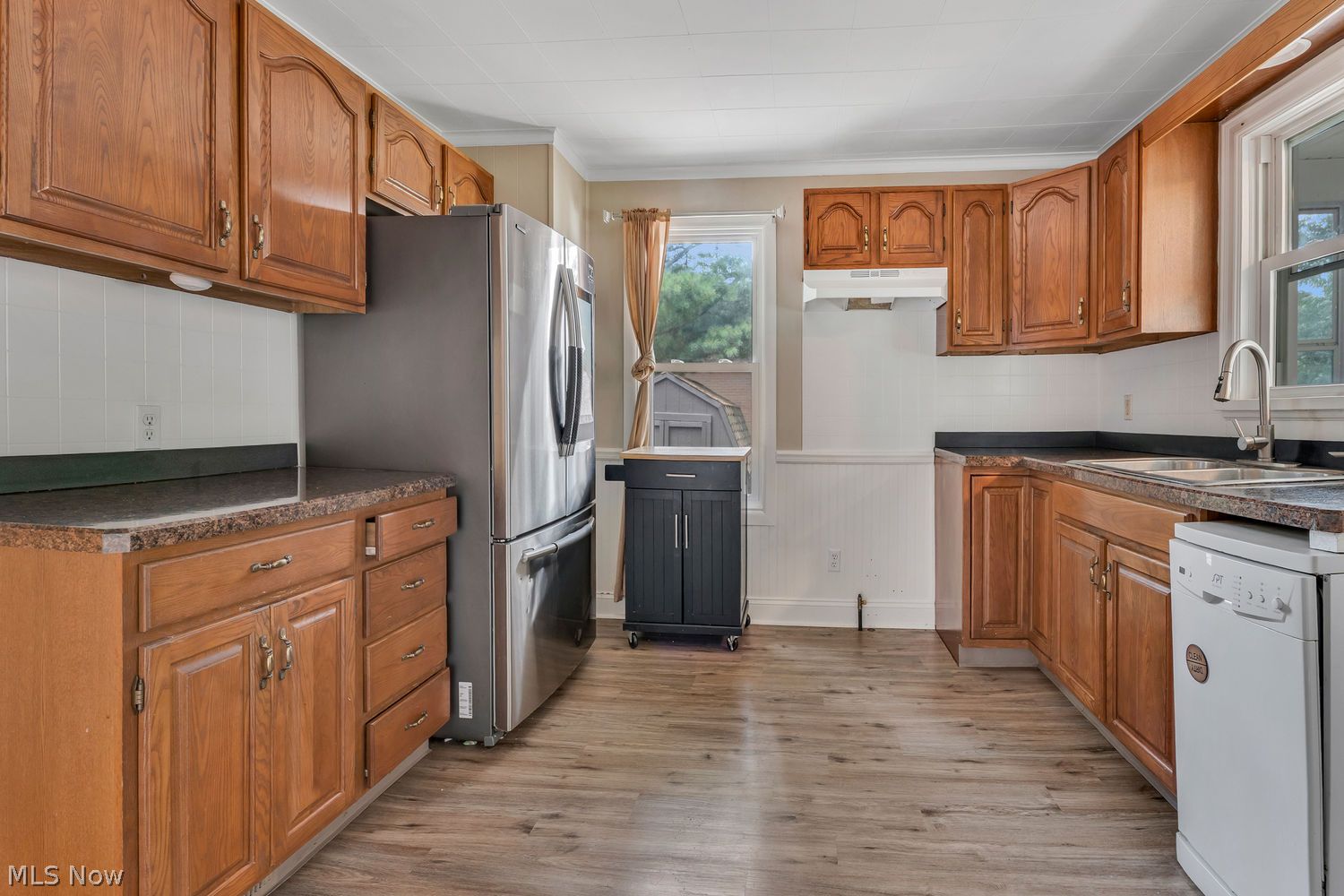 484 Fourth Street Struthers OH 44471