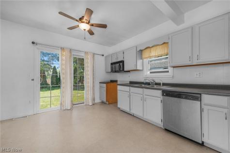 1244 W Erie Avenue Lorain OH 44052