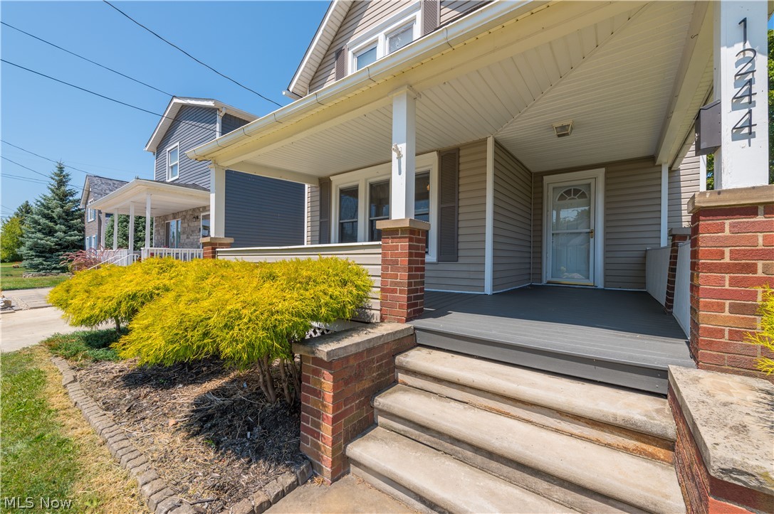 1244 W Erie Avenue Lorain OH 44052