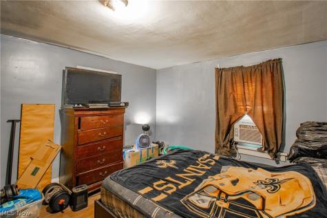 510 Homes Place NW Canton OH 44703