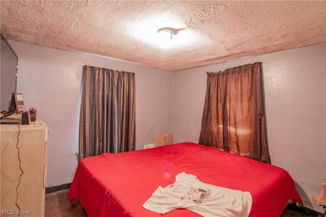 510 Homes Place NW Canton OH 44703