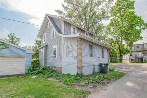 510 Homes Place NW Canton OH 44703