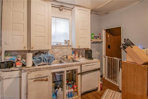 510 Homes Place NW Canton OH 44703
