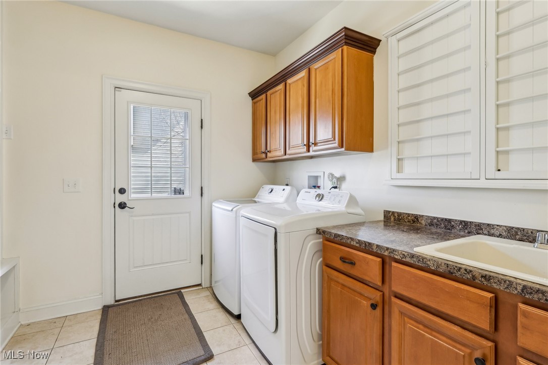 5021 Brookhaven Drive North Royalton OH 44133