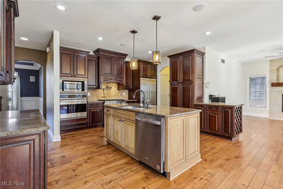 5021 Brookhaven Drive North Royalton OH 44133