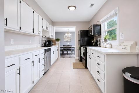 4872 Forest Road Mentor OH 44060