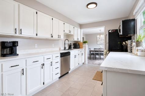 4872 Forest Road Mentor OH 44060
