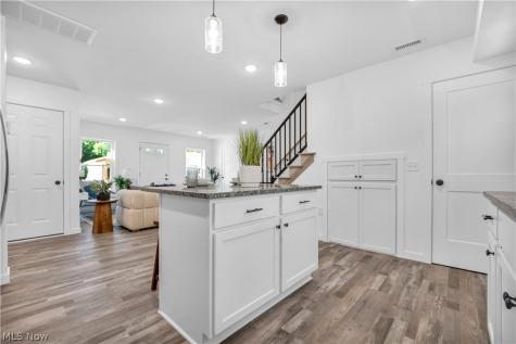 5239 Forest Avenue Maple Heights OH 44137