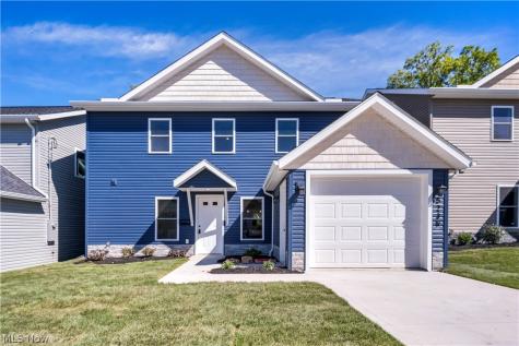 5239 Forest Avenue Maple Heights OH 44137