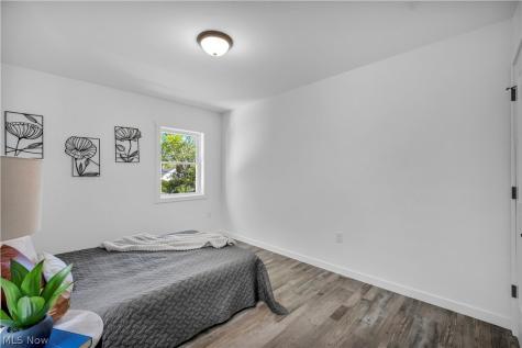 5239 Forest Avenue Maple Heights OH 44137