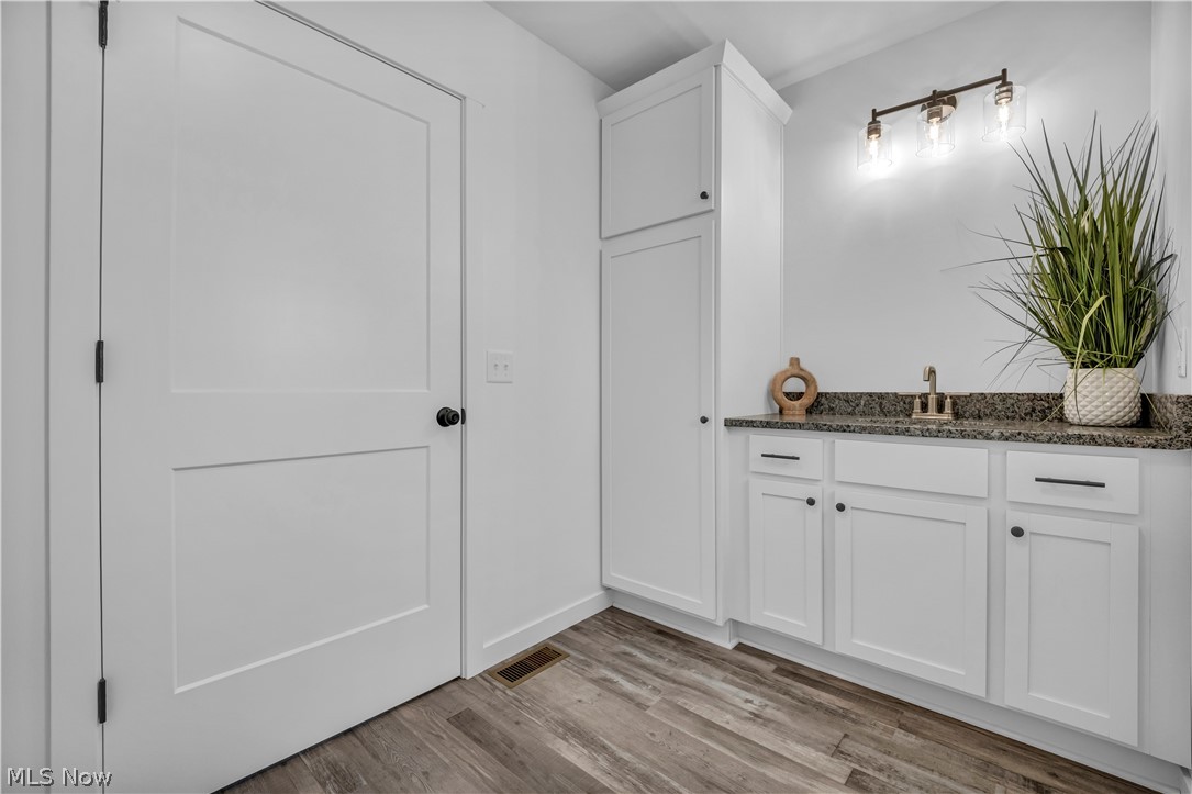5239 Forest Avenue Maple Heights OH 44137