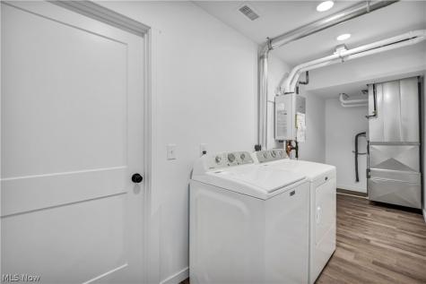 5239 Forest Avenue Maple Heights OH 44137