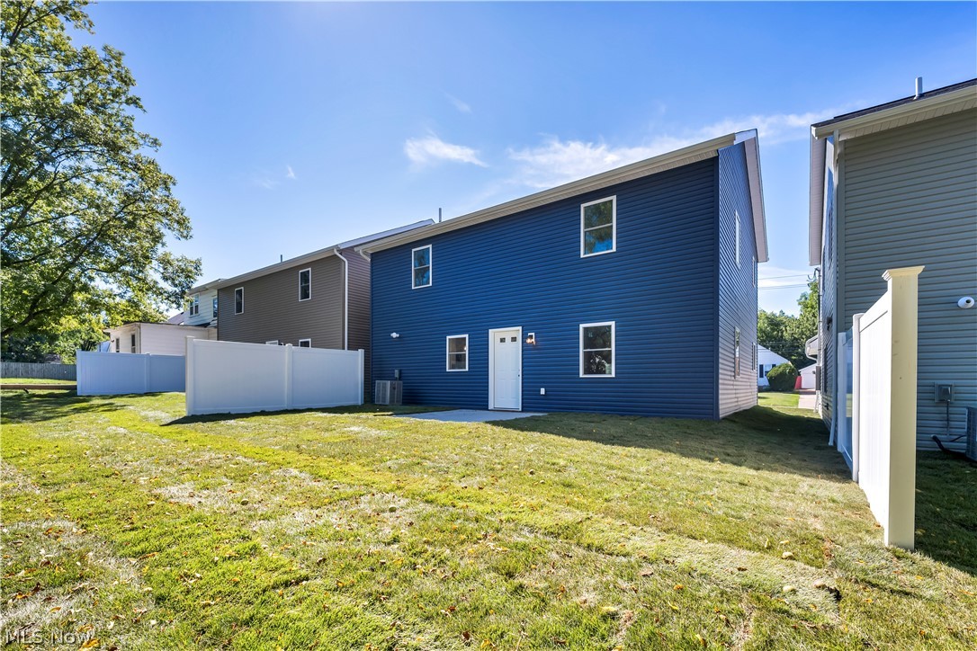 5239 Forest Avenue Maple Heights OH 44137