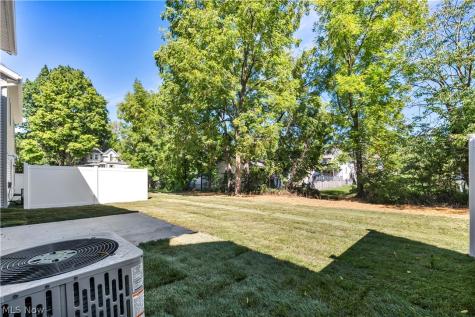 5239 Forest Avenue Maple Heights OH 44137