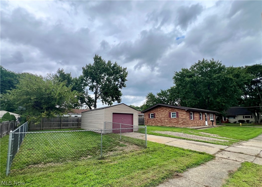 1589 Bronson Road Akron OH 44305