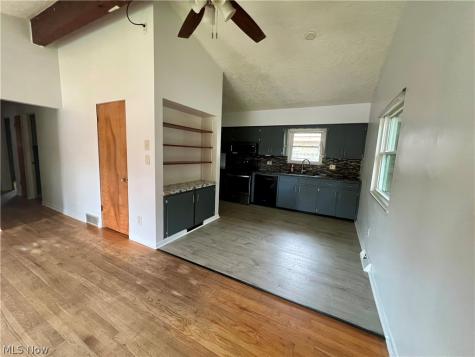1589 Bronson Road Akron OH 44305