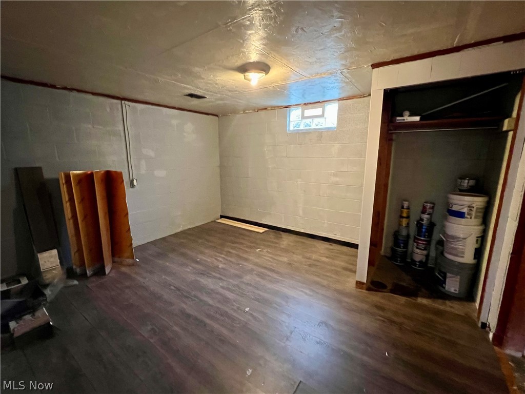 1589 Bronson Road Akron OH 44305