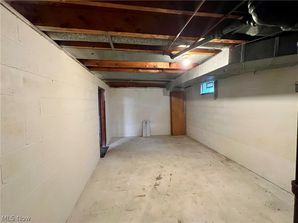 1589 Bronson Road Akron OH 44305
