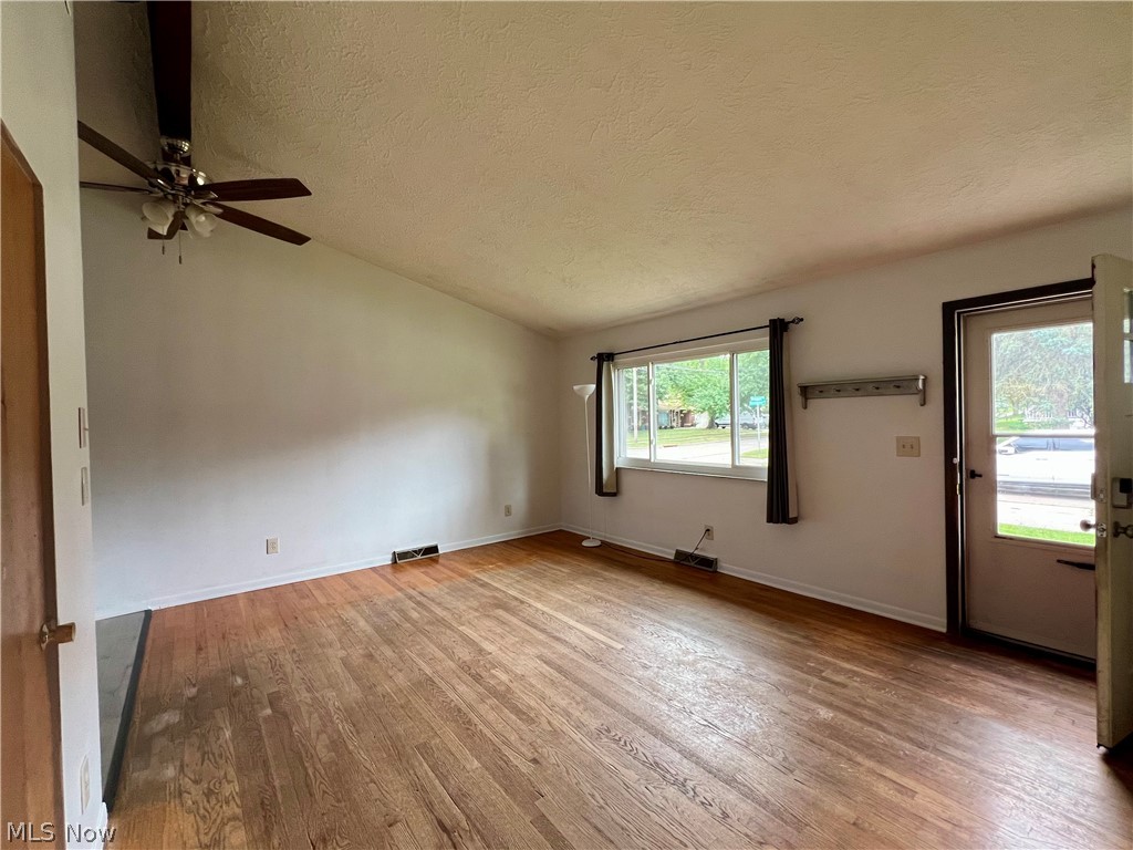 1589 Bronson Road Akron OH 44305