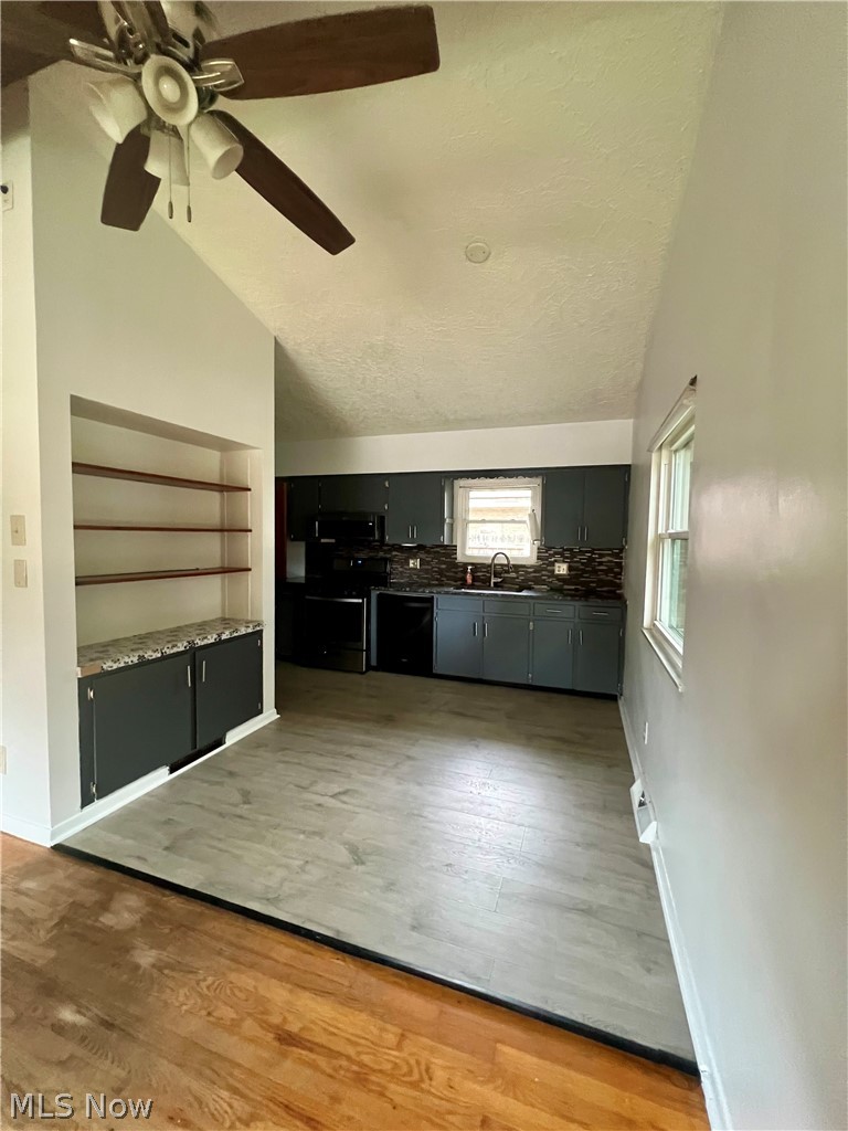 1589 Bronson Road Akron OH 44305