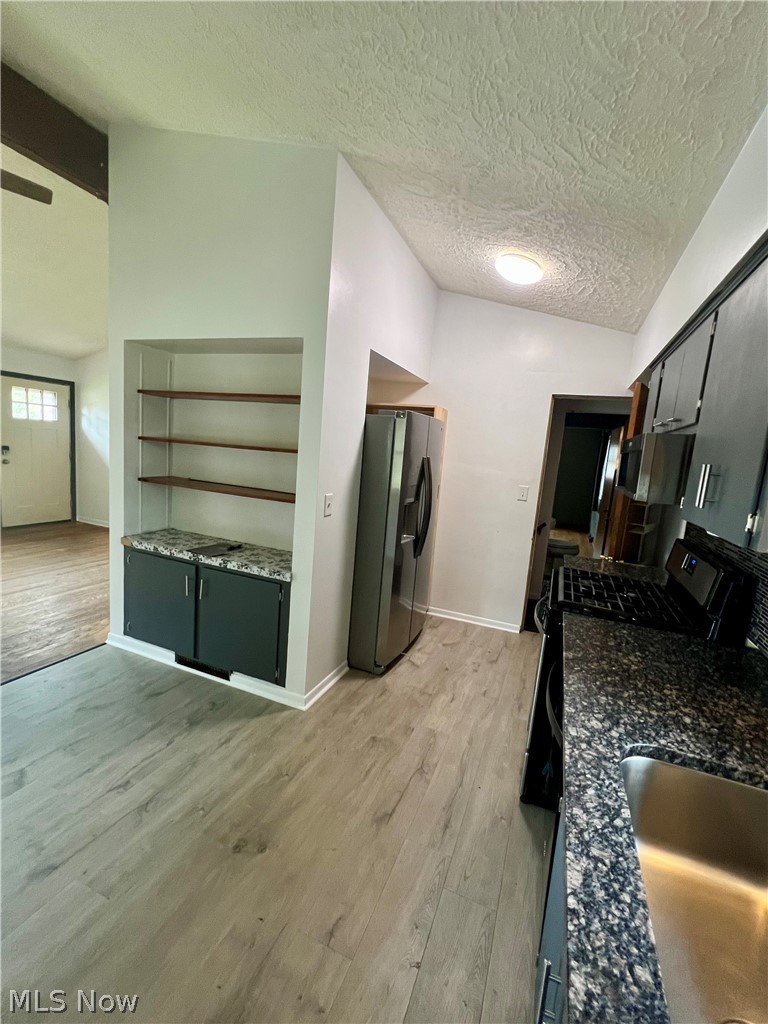 1589 Bronson Road Akron OH 44305