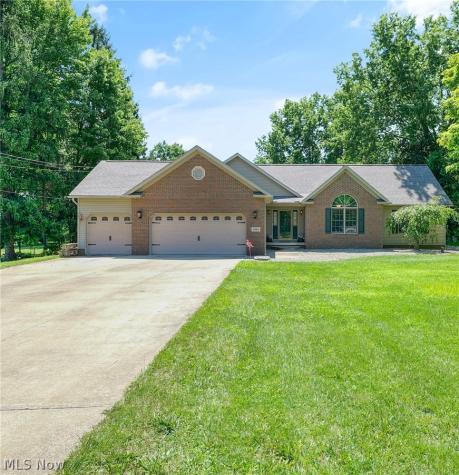 3948 Johnson Road Norton OH 44203