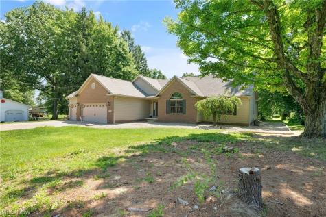 3948 Johnson Road Norton OH 44203