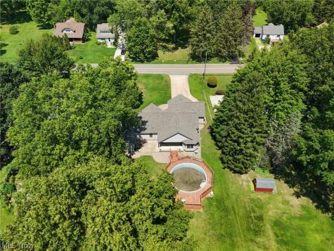 3948 Johnson Road Norton OH 44203