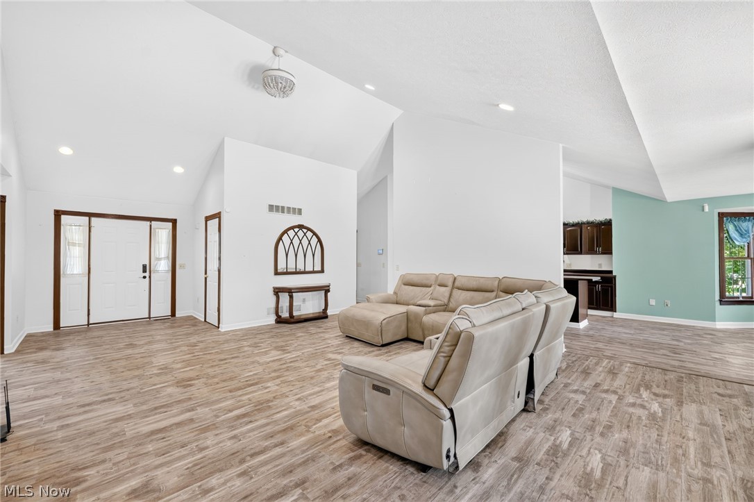 3948 Johnson Road Norton OH 44203