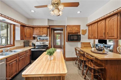 127 N Linden Avenue Orrville OH 44667