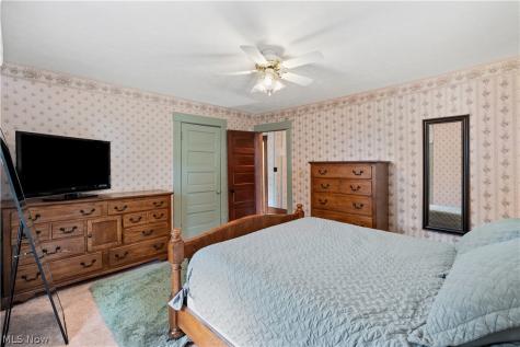 127 N Linden Avenue Orrville OH 44667