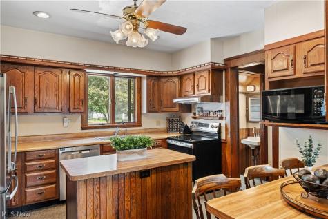 127 N Linden Avenue Orrville OH 44667