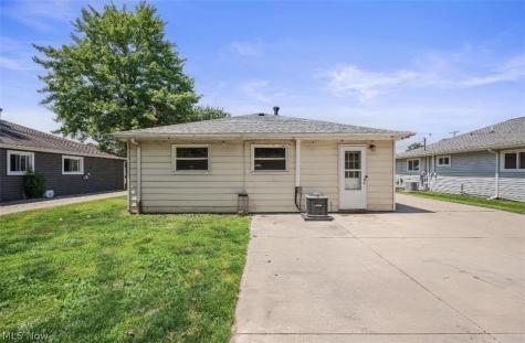 4807 Willowbrook Drive Mentor OH 44060