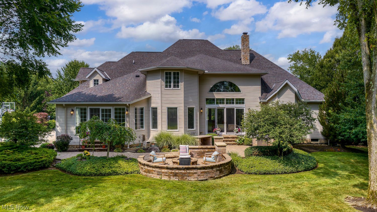 39420 Cortina Circle Solon OH 44139